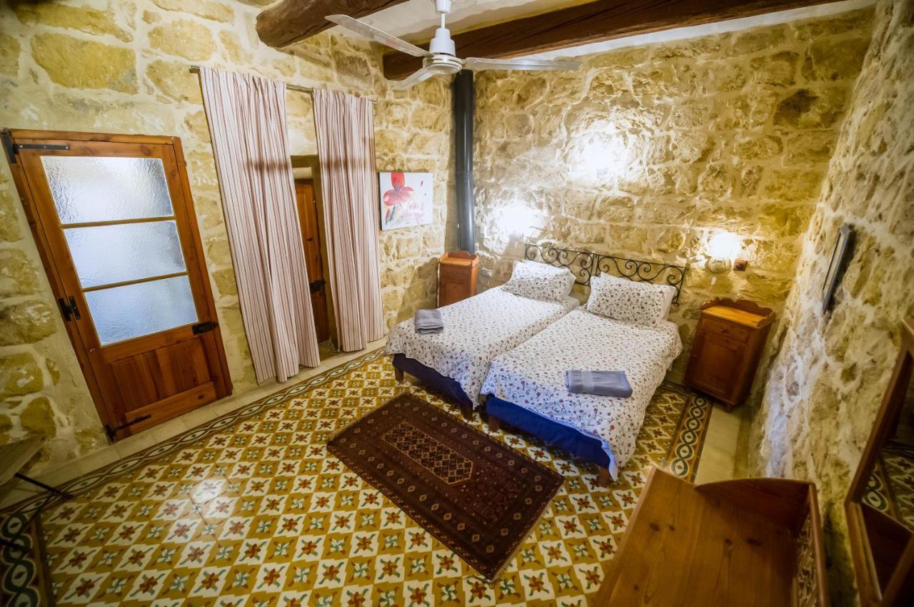 "Steves Villas" Villa Ta Rosi Xagħra エクステリア 写真